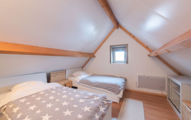 New Village Park - Photo 4